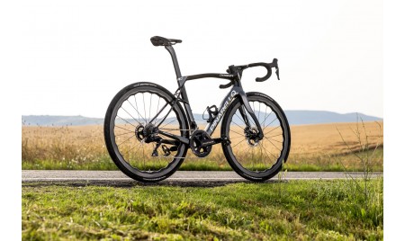 Dogma X Disc Xolar Black  Red AXS 12s ERC1400 DBXDR