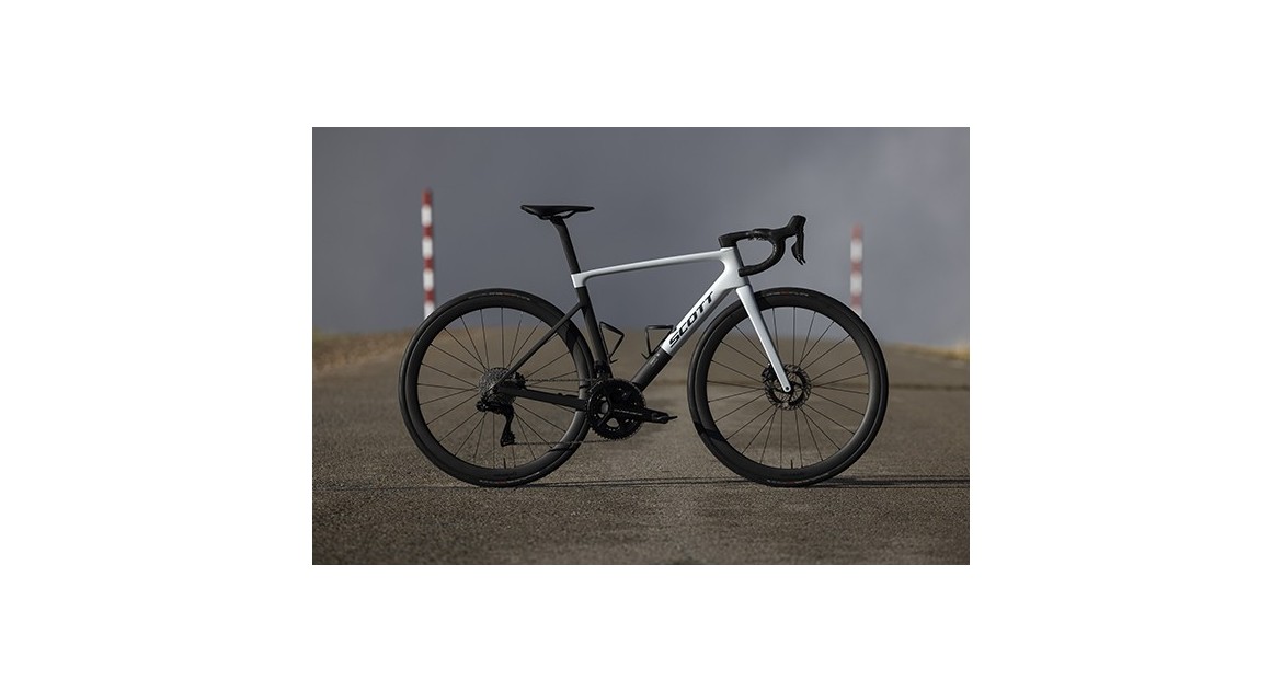 Nuova Scott Addict RC 2025